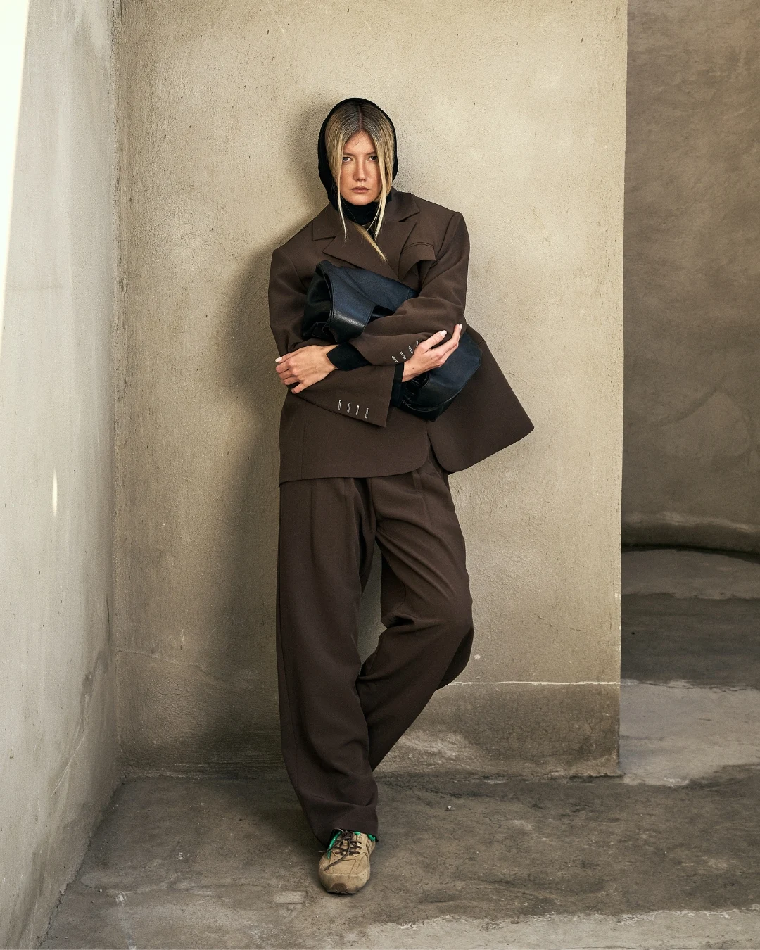 coat062 - کت کرپ مازراتي با جا دکمه سفيدنما سر آستين