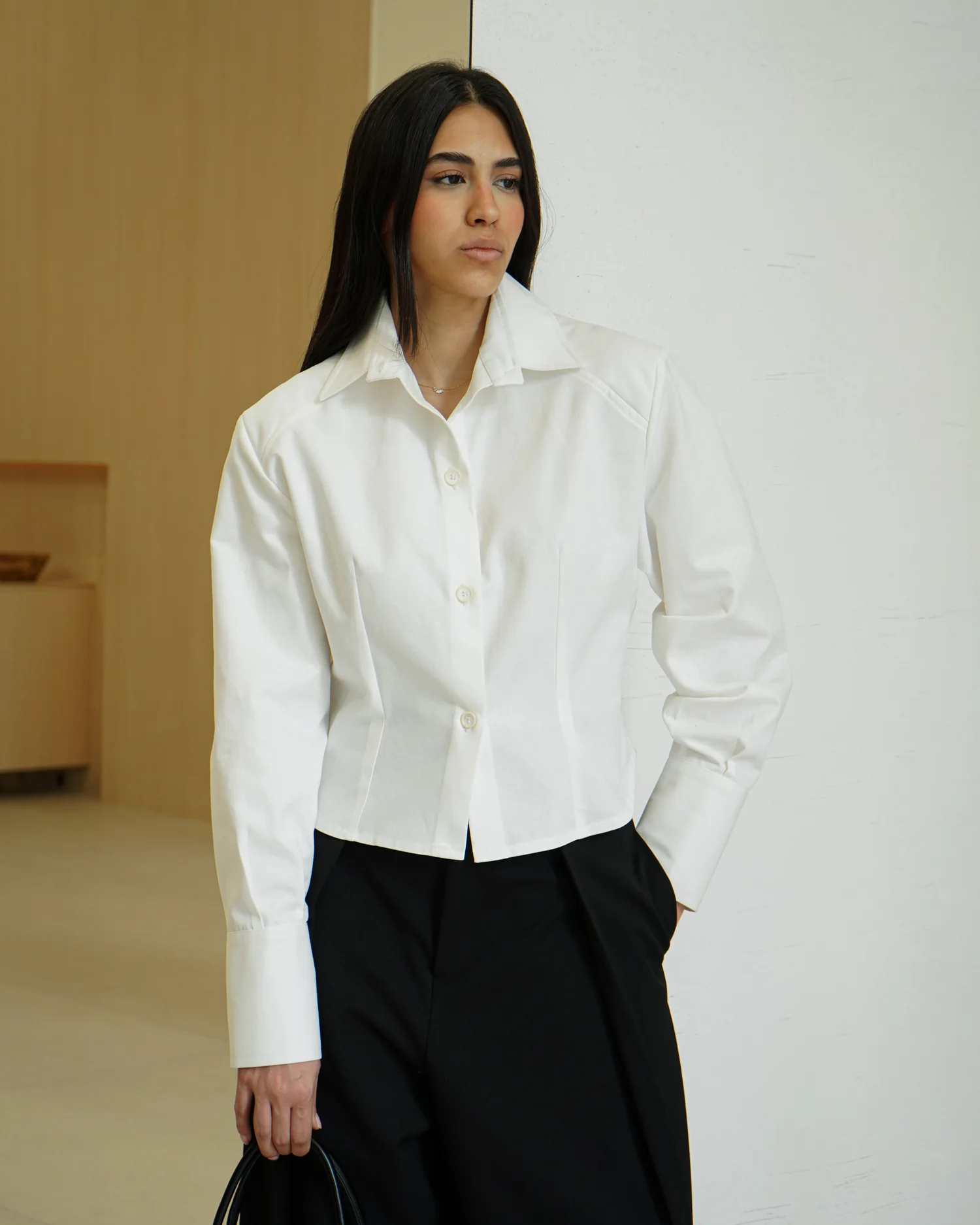 bloz089 - شومیز نخی زنانه سبک با جزئیات اپل